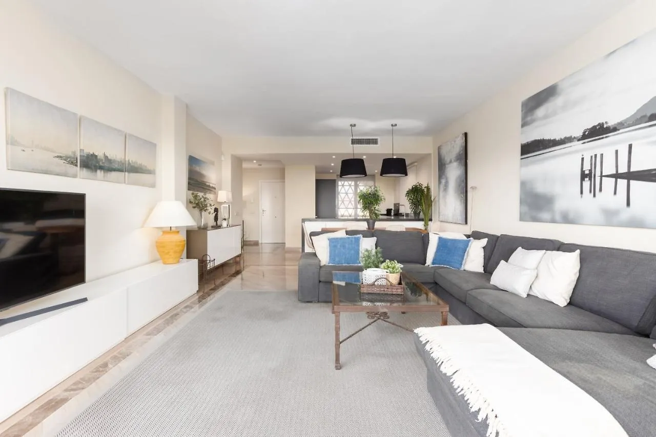 Homeforguest Front Line Beach Apartment In Hacienda Playa Marbella 0*,  Spain