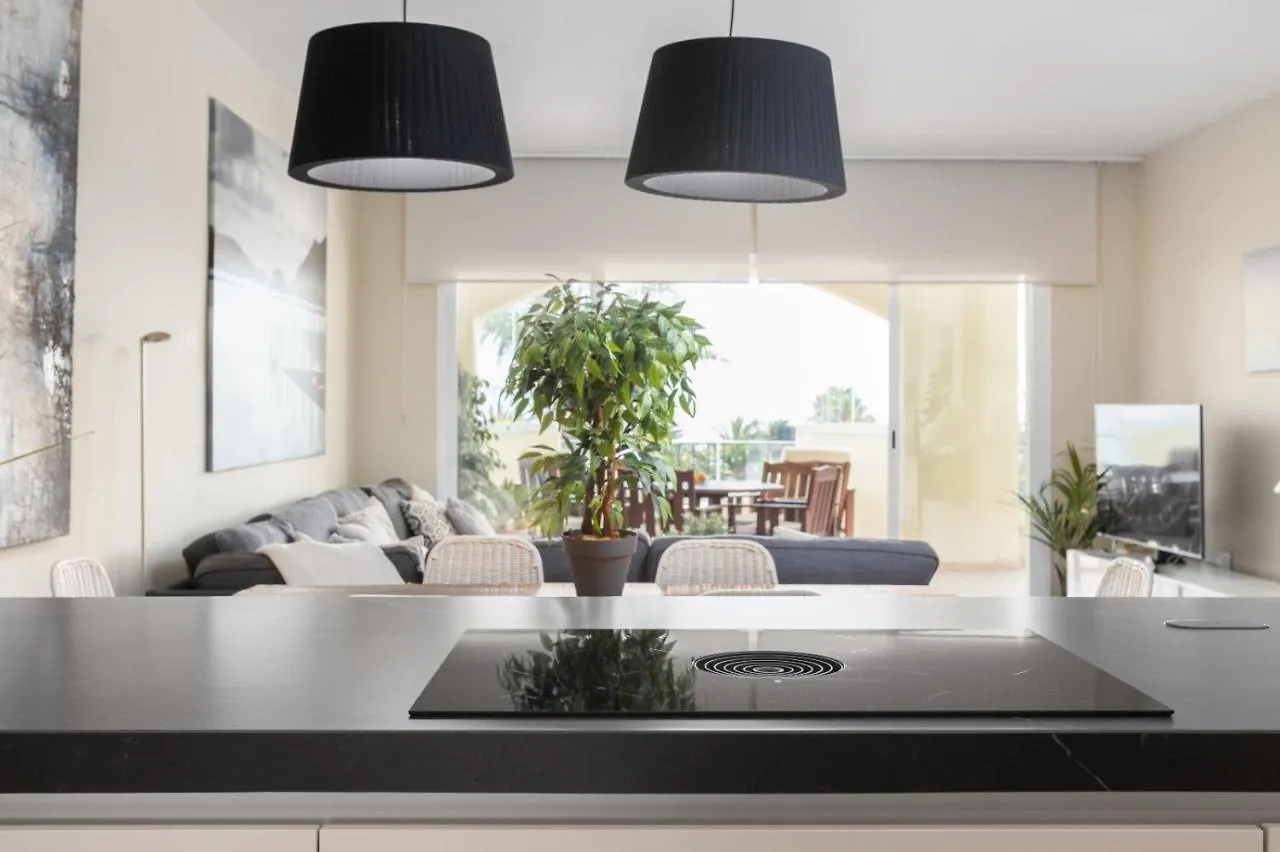 Homeforguest Front Line Beach Apartment In Hacienda Playa Marbella
