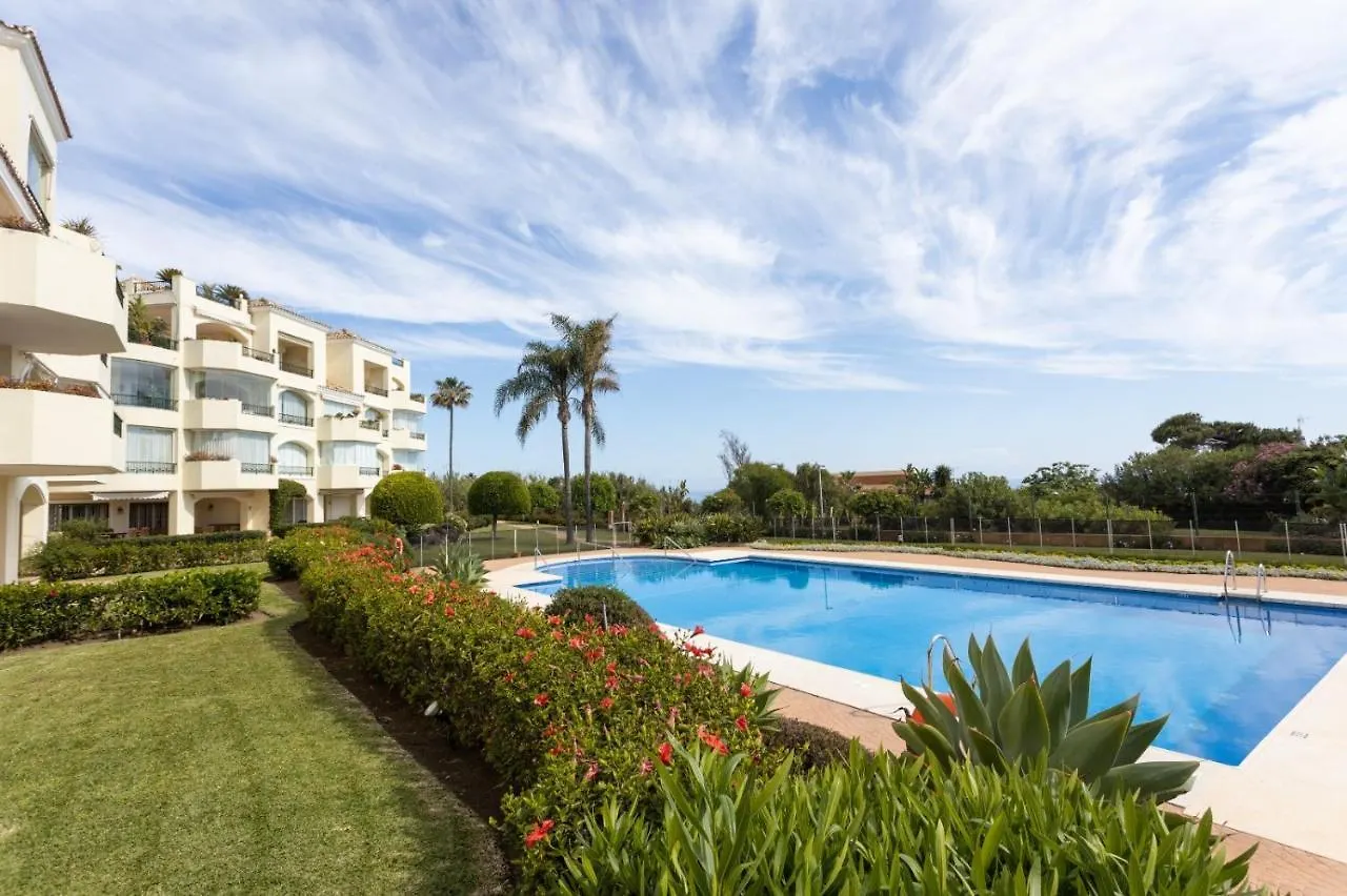 Homeforguest Front Line Beach Apartment In Hacienda Playa Marbella